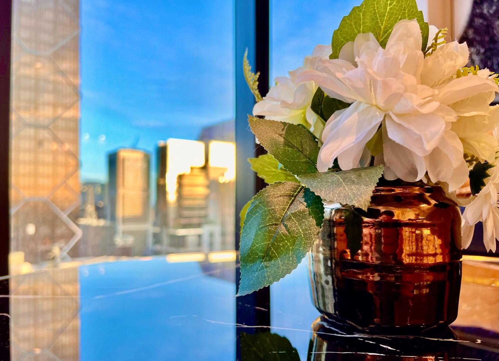 Highrise Best Location 2 Bedrooms & 2 Bathrooms メルボルン エクステリア 写真