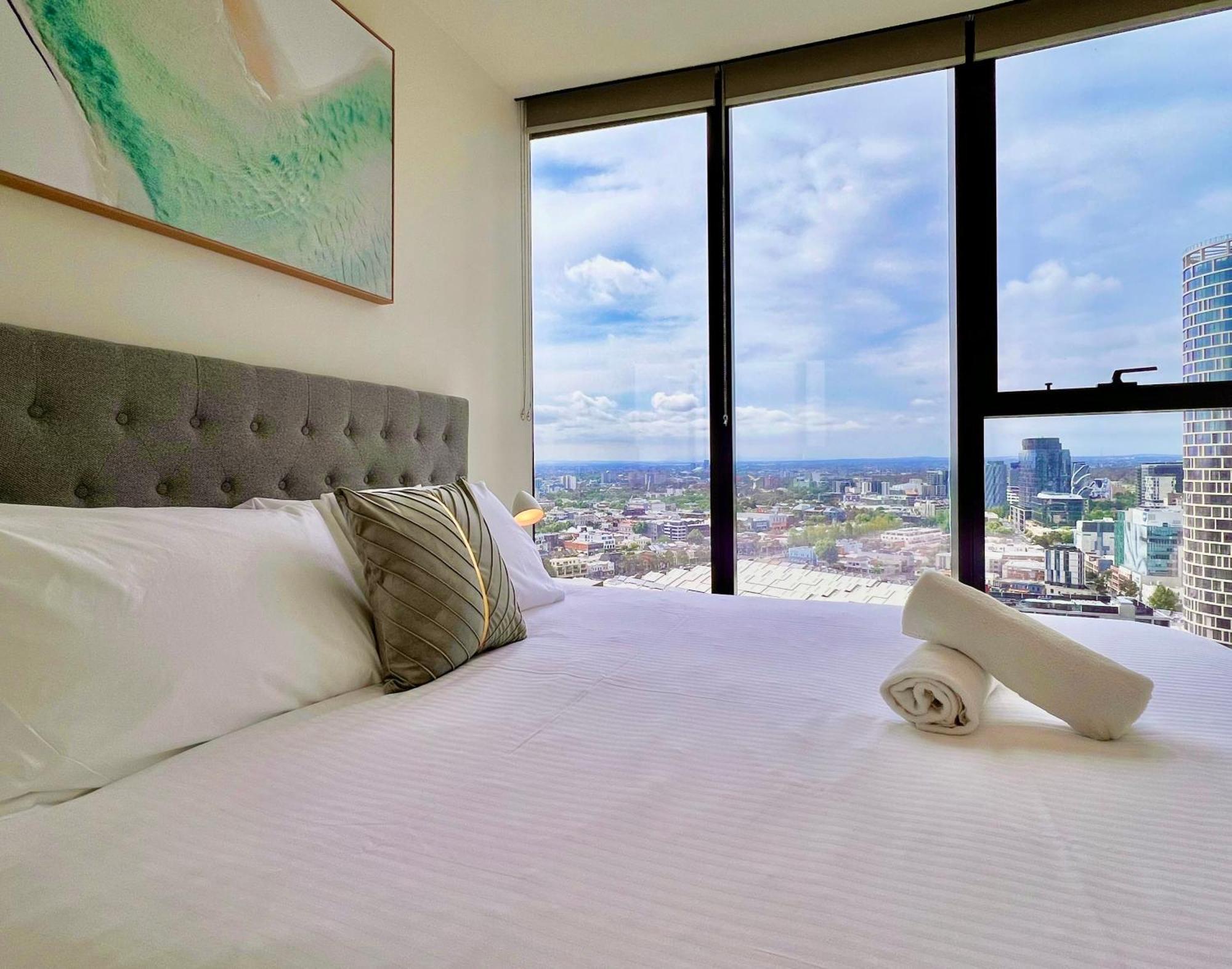 Highrise Best Location 2 Bedrooms & 2 Bathrooms メルボルン エクステリア 写真