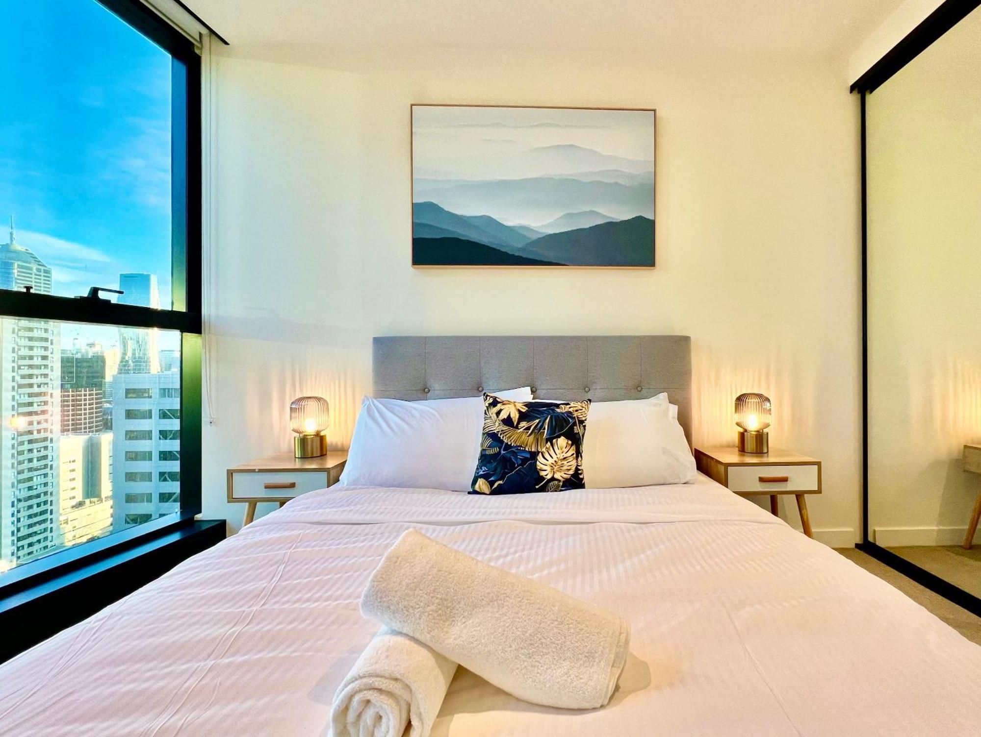 Highrise Best Location 2 Bedrooms & 2 Bathrooms メルボルン エクステリア 写真