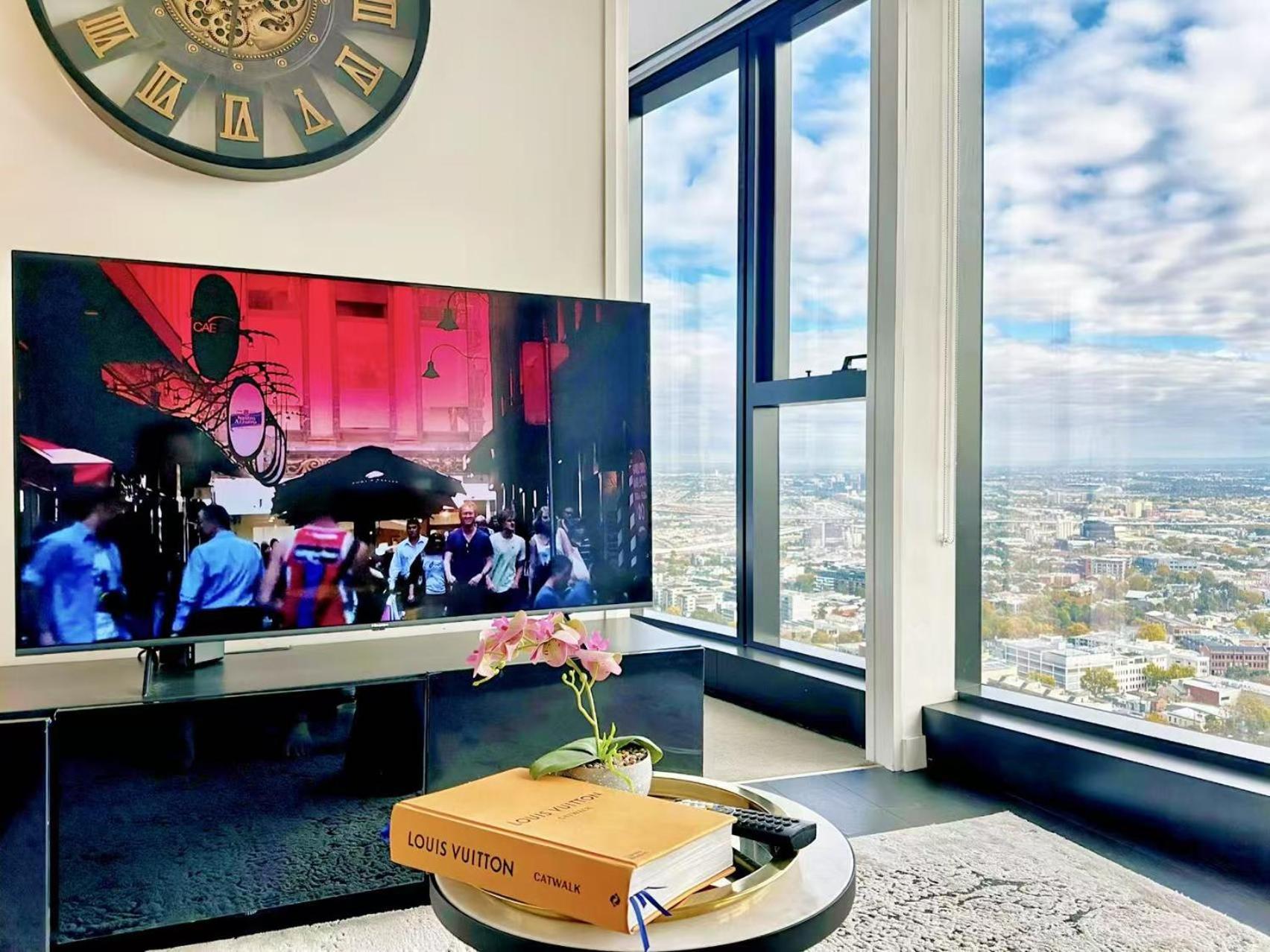 Highrise Best Location 2 Bedrooms & 2 Bathrooms メルボルン エクステリア 写真